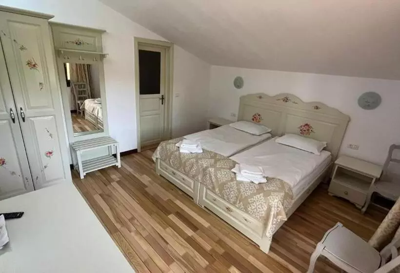 Majatalo Casa De Vacanta Tara