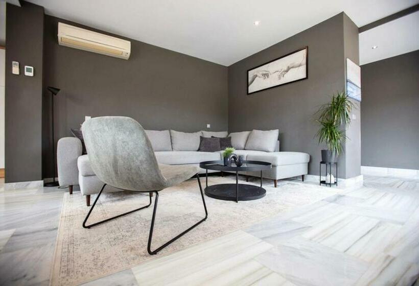 Private Pool Luxurious Villa In Benahavis