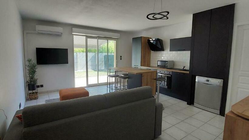 Superbe Appartement Proche De Tout, Climatisé