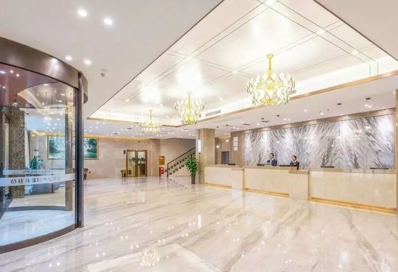 فندق Garden Holiday