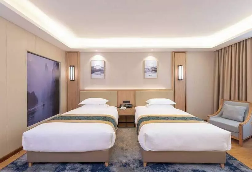 فندق Garden Holiday