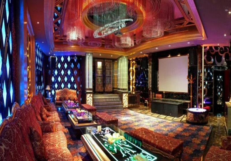 Отель Qingyuan International