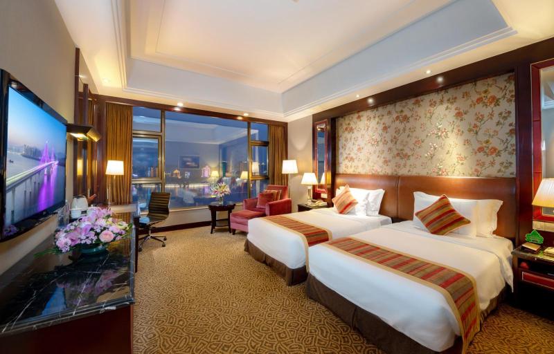 Отель Qingyuan International