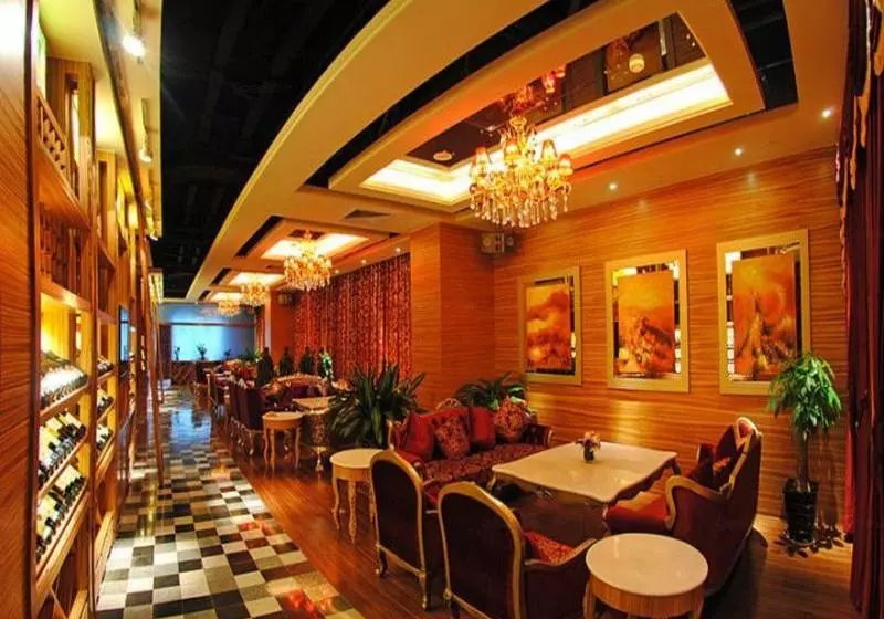 Отель Qingyuan International