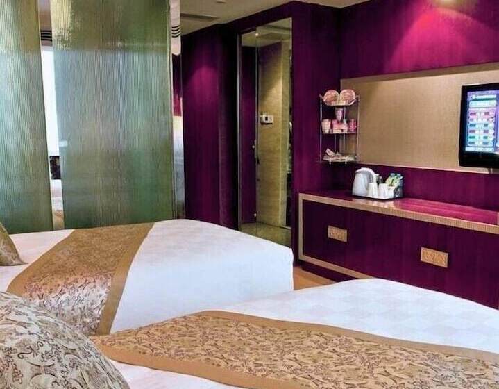 בית מלון כפרי Tieliu Business