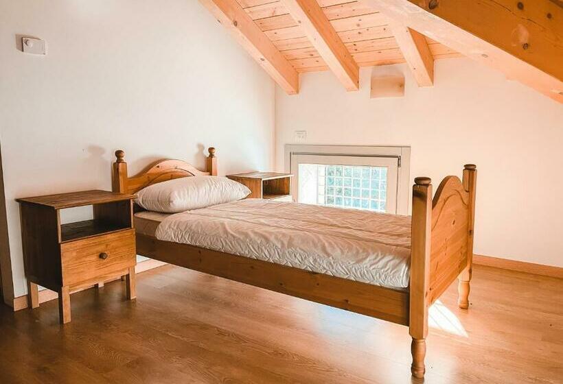 Общежитие Casa Del Parco Adamello