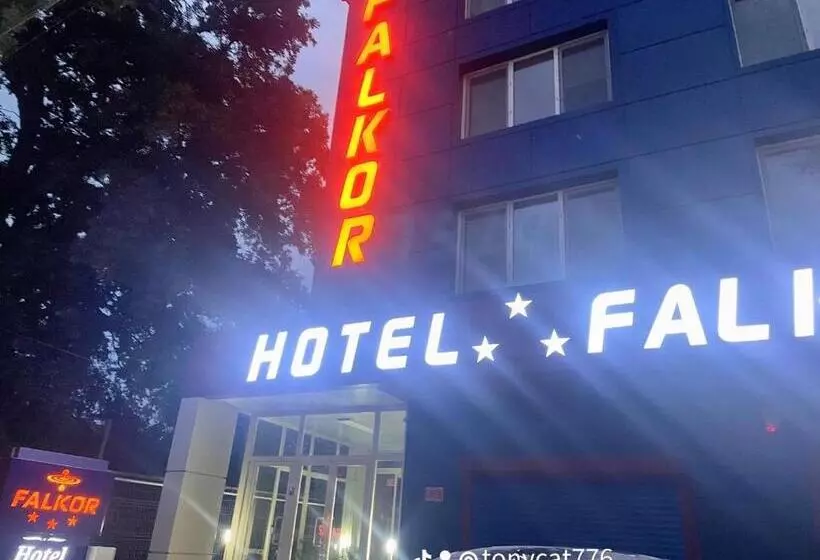ホテル Falkor