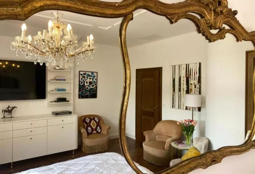 هتل Villa Pomona