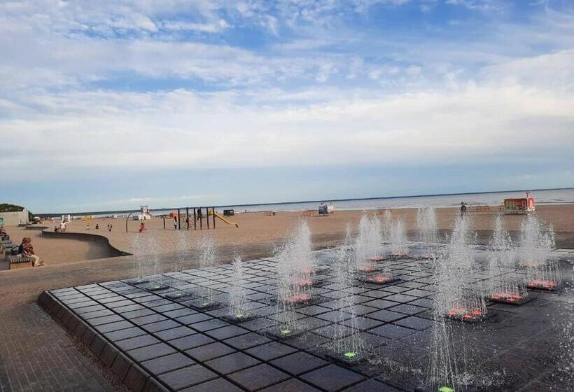 Kena, Rõduga Külaliskorter Aisa 39