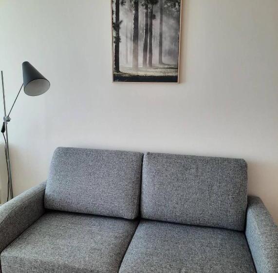 Kena, Rõduga Külaliskorter Aisa 39