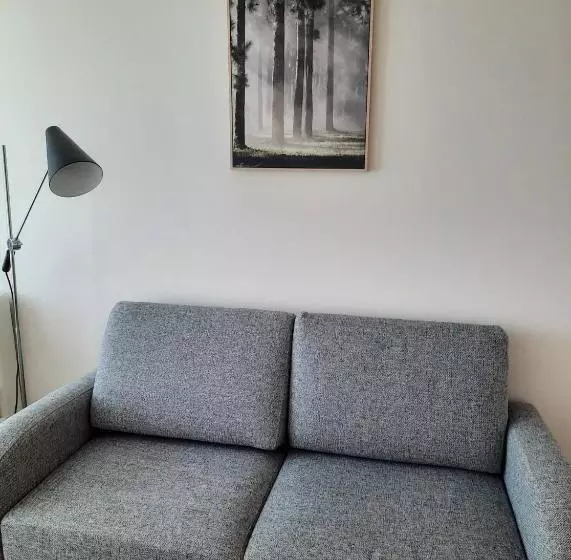 Kena, Rõduga Külaliskorter Aisa 39