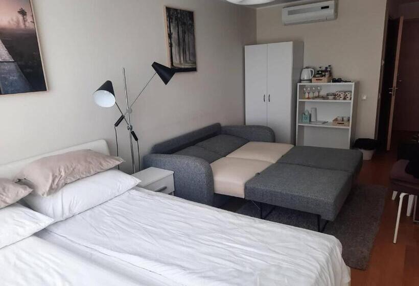 Kena, Rõduga Külaliskorter Aisa 39