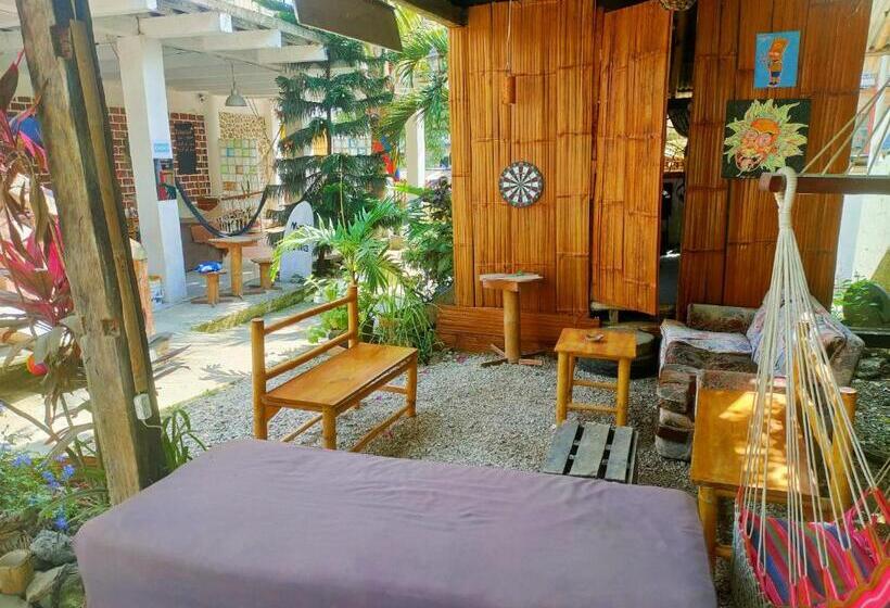 Munay Backpacker Hostel