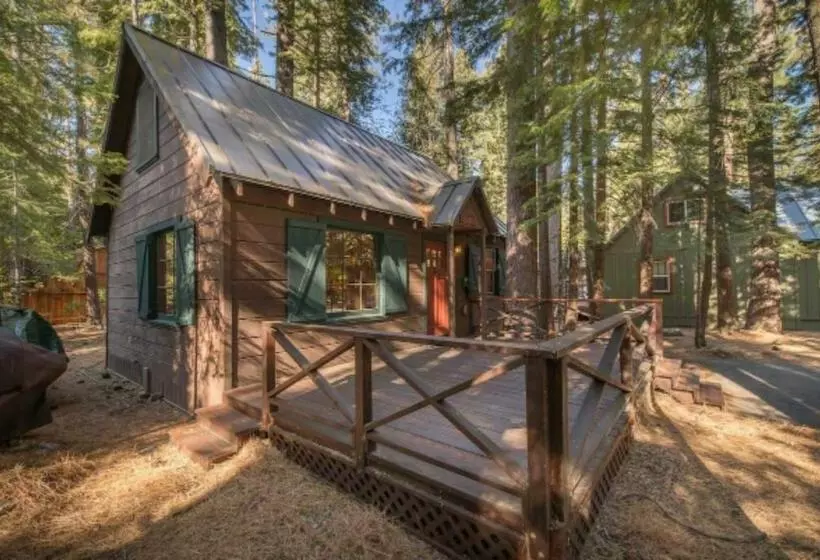 Owls Peak By Avantstay Private Pine Tree Cabin Mins From The Water