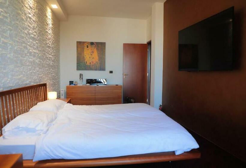 פנסיון Stanza In Appartamento Incantevole Con Camino Adelfia Bari