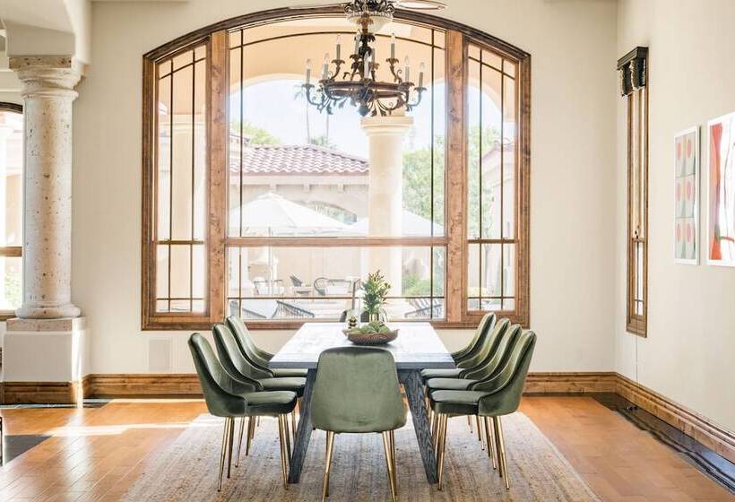 Primrose By Avantstay Extravagant Desert Estate W Theater Pool