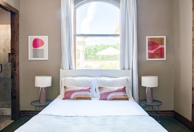 Primrose By Avantstay Extravagant Desert Estate W Theater Pool