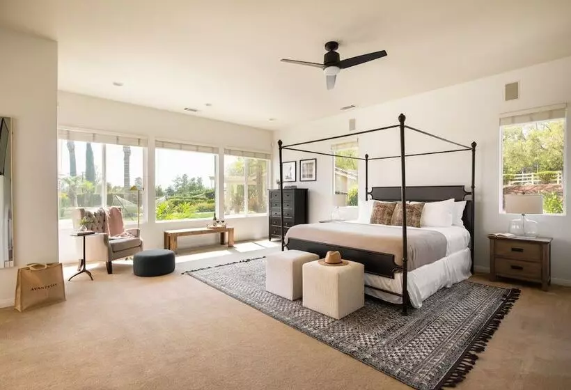 Villa Verdot By Avantstay Spectacular 6 Br Estate W Pool, Hot Tub, Tennis& B Ball Courts