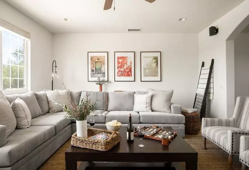 Villa Verdot By Avantstay Spectacular 6 Br Estate W Pool, Hot Tub, Tennis& B Ball Courts