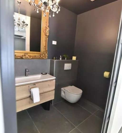 تختخواب و صبحانه Mido Rooms