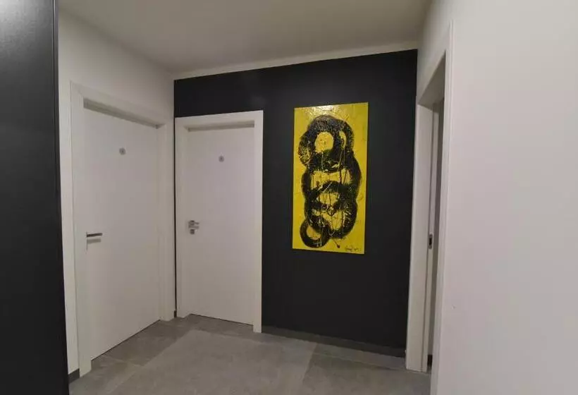 تختخواب و صبحانه Mido Rooms