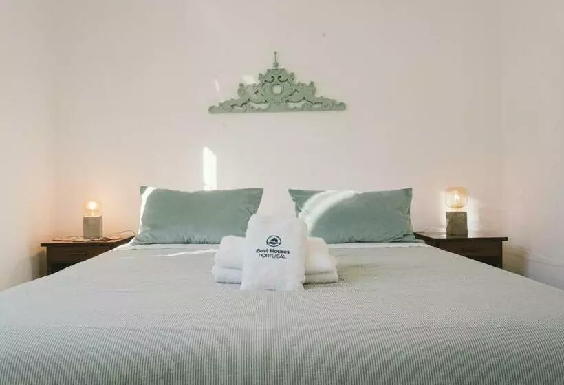 Best Houses 56   Charming House In Peniche