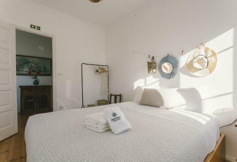 Best Houses 56   Charming House In Peniche