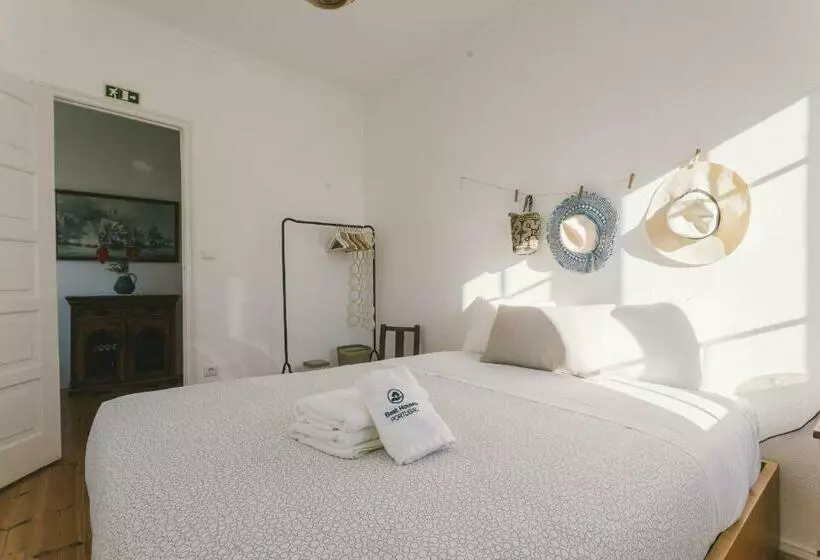 Best Houses 56   Charming House In Peniche