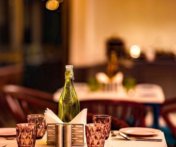 Hotel Infinitea Centric Dharamshala