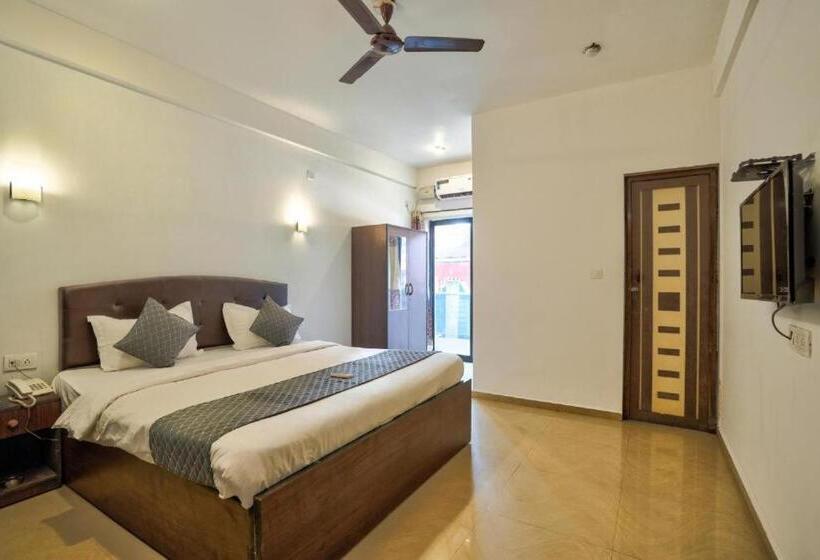 פנסיון Ocean Wave Calangute