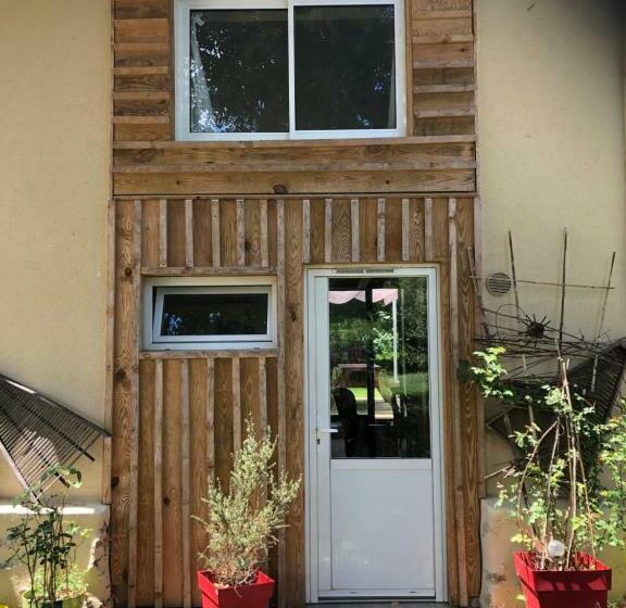 Chez Marie Et Jean Nature Calme Terrasse Parking