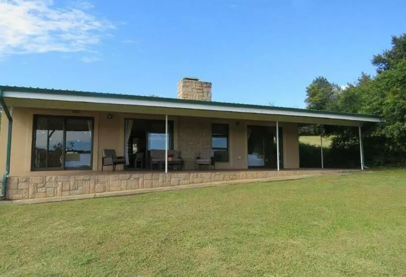 Drakensberg Vultures View