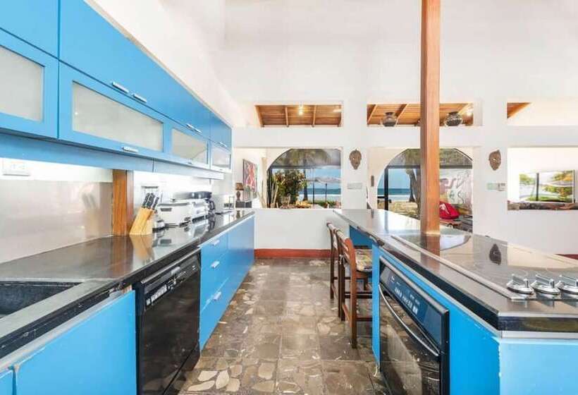 Beachfront Home Sand In Your Feet Surf And Relax