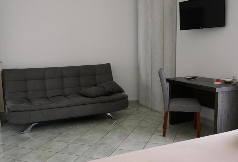 تختخواب و صبحانه Flowers  House