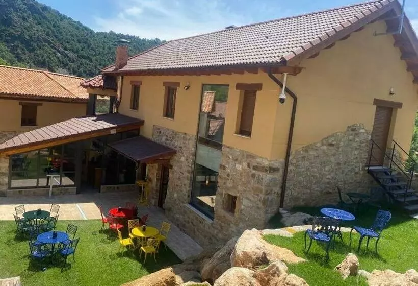 El Hotel De Verdiago