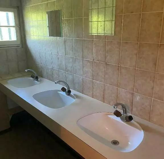 ユースホステル Kunst  Und Naturfreundehaus Brünig