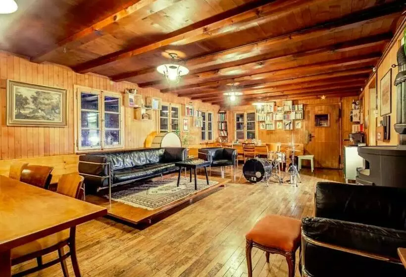 ユースホステル Kunst  Und Naturfreundehaus Brünig