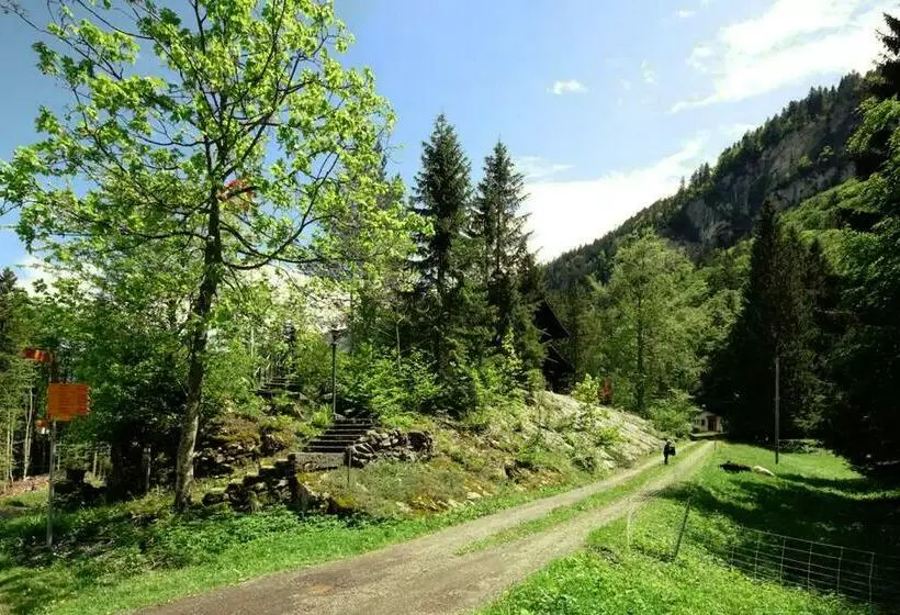 ユースホステル Kunst  Und Naturfreundehaus Brünig
