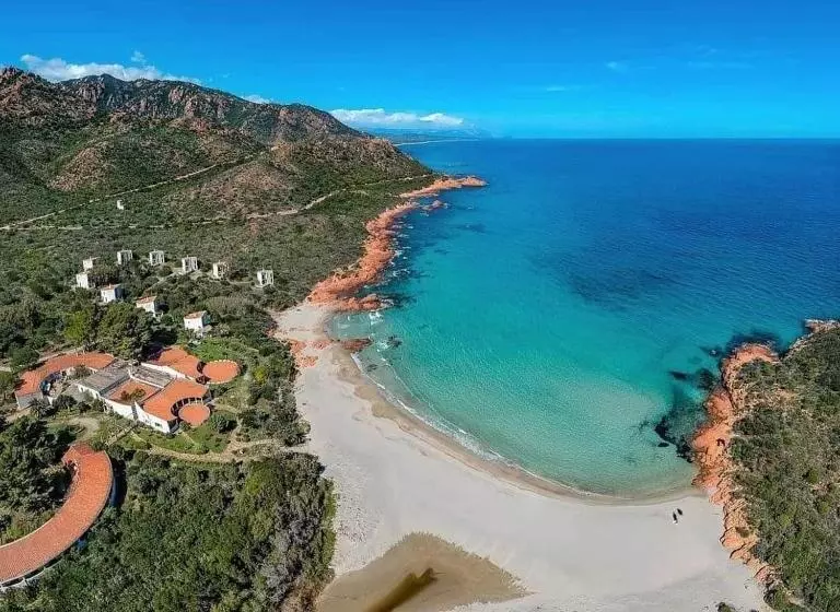 Aamiaismajoitus (B&B) La Corte Dei Baroni