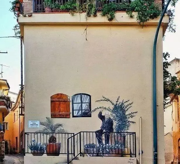 Aamiaismajoitus (B&B) La Corte Dei Baroni