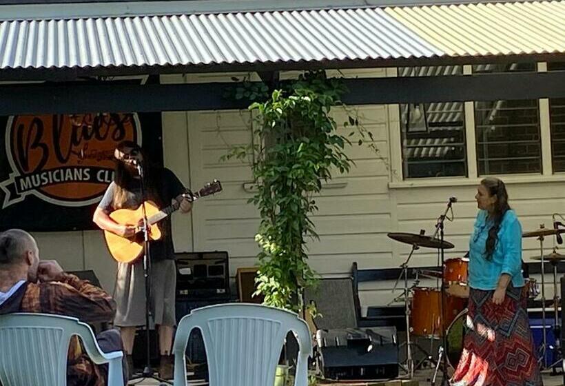 住宿加早餐 Wingham House