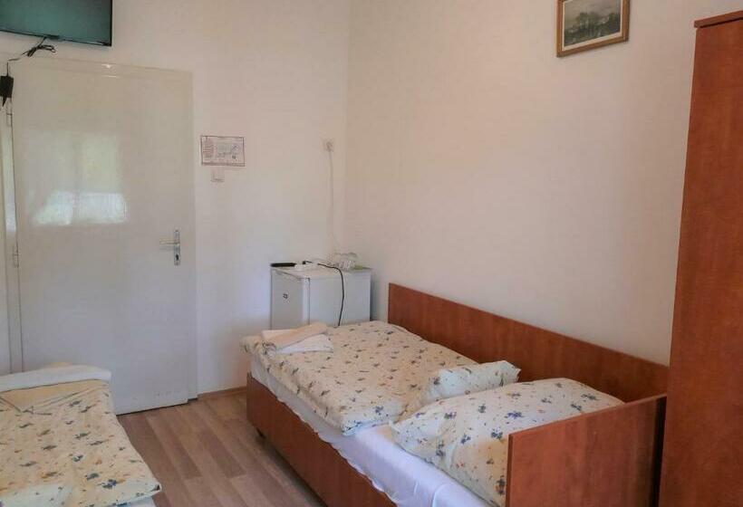 Boglár Coop üdülő