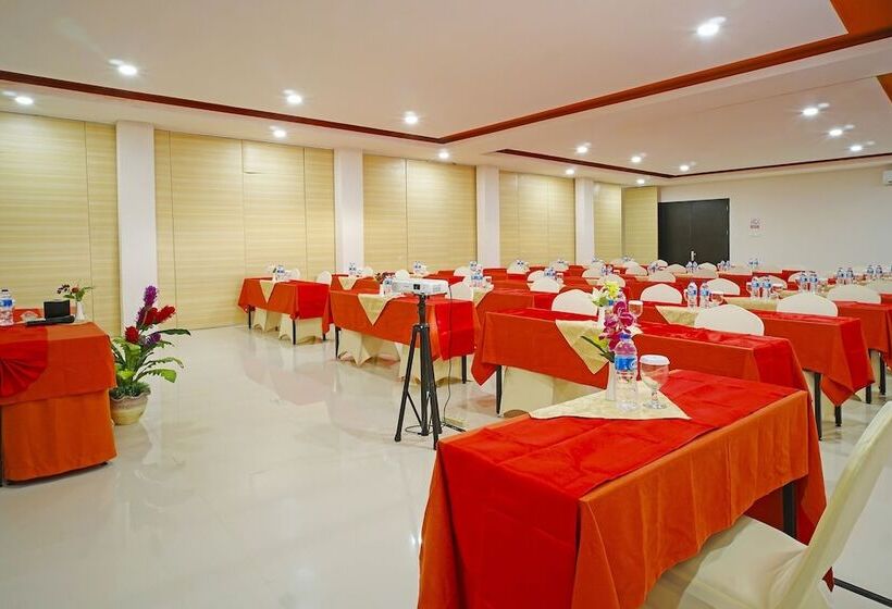 Hotel Collection O 91373 M