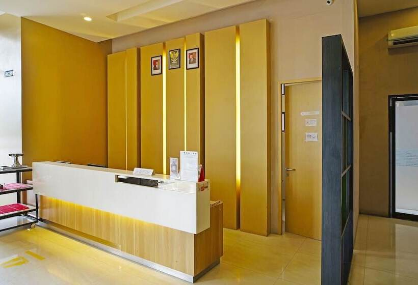 Hotel Collection O 91373 M