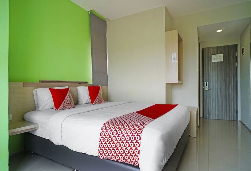 Hotel Collection O 91373 M