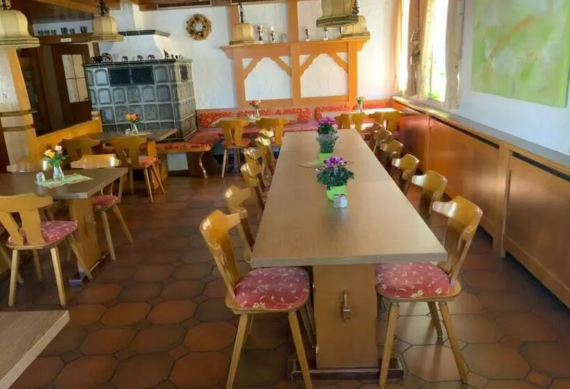 ホテル Gasthaus Sonne