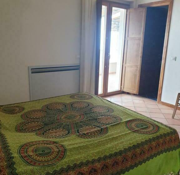 בית מלון כפרי Podere Staffa