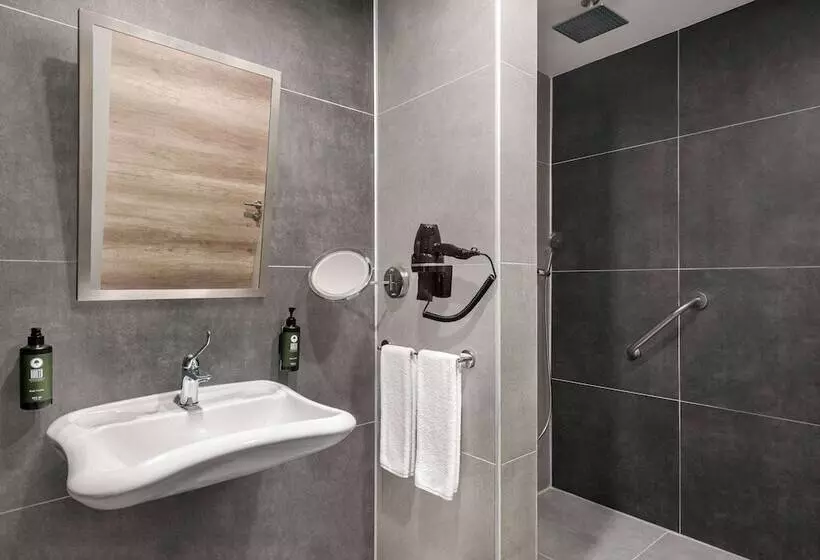 Hotelli Ramada Resort By Wyndham Kizkalesi