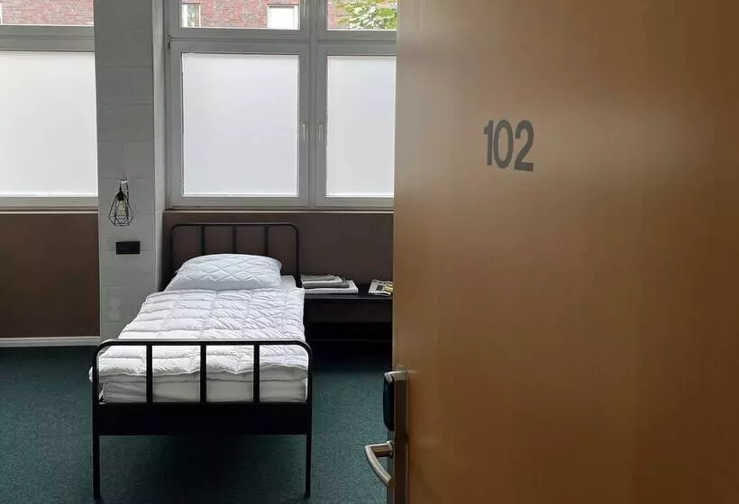 Kopol Hostel