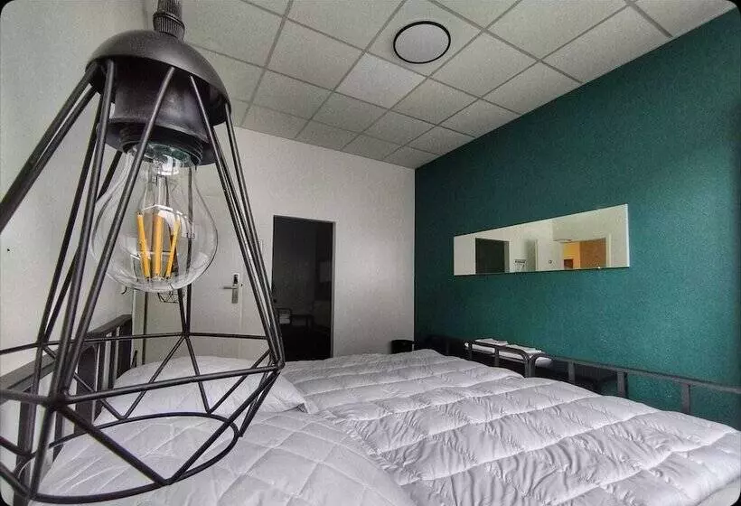 Kopol Hostel